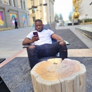 Meet your Posher, Christian